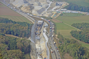  6	Aerial shot of construction status 1 (Oct. 13, 2016) 