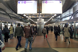  Expanding the local public transport network for the new “Grand Paris” helps create an efficient high-capacity infrastructure 