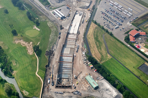  Overview of starting shaft (at the front) and Vliet Zone ramp structure under construction (view from north to south) 