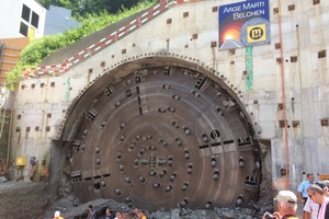  For the renovation of the Tunnel Belchen in Switzerland segments with steel fibre reinforced concrete were used for the tunnel lining 