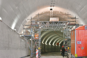  Der Schraubanker MMS-P kommt unter anderem bei der Montage von Brandschutzplatten in Tunnelbauwerken zum Einsatz
<br /> 