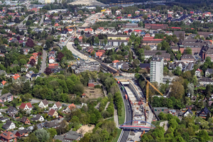  The tunnel runs beneath an inner-city area with a length of 1.8 km. Peri engineers developed the formwork and scaffolding concept for this complex project 