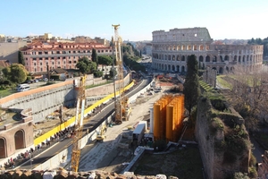  The T3 stretch, of the Metro Line 3 in Rome is 3 km long and still under construction. The tunnels run 35 m below the ground level, while the stations are located very close to the Colosseum and the Aurelian Walls 