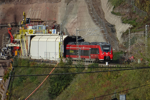  1	The Petersberg rail tunnel will be refurbished by late 2019 by the tunnel-in-tunnel method while rail services continue 