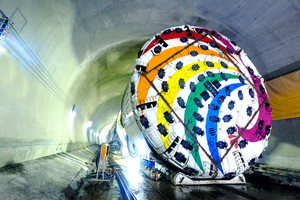  The 34.5 km Gaoligong mountain tunnel in China is currently under construction. It will be the longest mountain tunnel in Asia once it is finished. Completion is scheduled for 2025. The tunnel is located in the Himalayan belt. It will go through 19 fault zones and has a maximum overburden 1300 m. The CREG Gripper TBM in the picture with a diameter of 9.03 m is driving with a maximum speed of 37 m per day. It is one of two CREG machines involved in the project and has been excavating the tunnel since February 2018. 