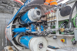  5	The Robbins Field Service crew worked with contractor Norsk Grønnkraft to commission and launch the specialized small diameter TBM for the Salvasskardelva HEPP 