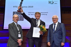  Award ceremony with Werner Möbius, Dr. Karl Morgen and Reinhard Klingen, Ministry Director of the German Federal Ministry of Transport and Digital Infrastructure (from left to right) 