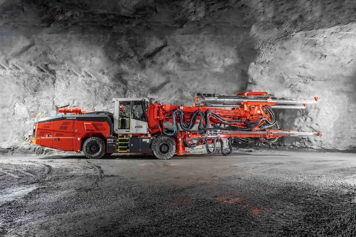 Sandvik Launches DT1132i Tunneling Jumbo - tunnel