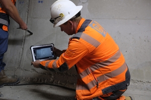  1	Auberg Tunnel: Recording of defect with site tablet 