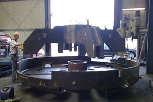  Construction of a 3600 mm cutting wheel in the production halls of Mika GmbH 