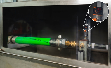  Pressure test of the improved hose with 160 bar without any complaints
<br /> 
