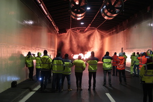  Activation of a water mist fixed fire fighting system during the commisssioning of the Wald Tunnel (Austria) 