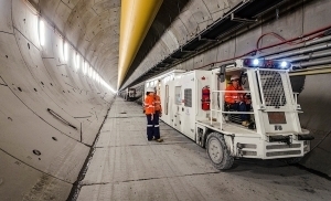  1 | Beim Legacy Way Straßen-tunnel in Brisbane, Austra-lien, wurden über 1000 t CO2-Emissionen unter anderem durch die Verwendung von stahlfaserbewehrten Tübbingen für die 4,25 km lange Doppelröhre vermieden 