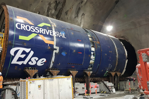  2	Double Shield TBM „Else“ at the launching cavern in Woolloongabba 