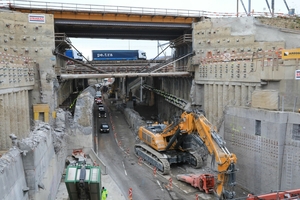  8	Condition during demolition of frame structure and tunnel ridge between demolition weekends 