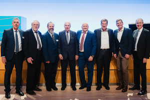  	Treffpunkt STUVA-Tagung der ehemaligen und aktuellen „ITA-Aktivisten“ von links: Dr. Klaus Rieker (DAUB-Vorsitzer und Mitglied im ITA Executive Council, dem Vorstand der ITA), Prof. Dr.-Ing. Alfred Haack (ITA-Präsident von 1998 bis 2001), Prof. Arnold Dix (seit 2022 ITA-Präsident), Prof. Dr.-Ing. Dr.-Ing. E. h. Günter Girnau (ITA-Präsident von 1980 bis 1983), Dipl.-Ing. Roland Herr (ITA Executive Director), Prof. Dipl.-Ing. Fritz Grübl (DAUB-Mitglied und ehemaliges Mitglied des Executive Council), Univ.-Prof. Dr.-Ing. Markus Thewes, DAUB-Mitglied und ehemaliges Mitglied des ITA Executive Council), Prof. Dr.-Ing. Roland Leucker (DAUB-Geschäftsführer und Vertreter des DAUB in der ITA-Vollversammlung) 