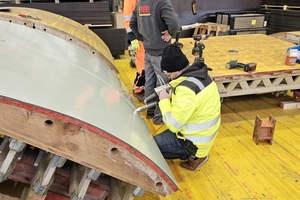  Welding of the alkus GM6 formwork panels on the Peri tunnel formwork 