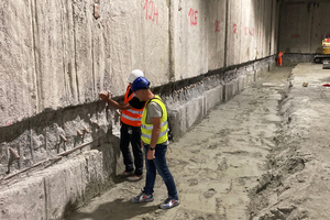  	Die 70 cm hohe Auflagertasche muss vor Betonage der bis zu 2,20 m hohen Aussteifungsdecken aufgeraut werden 