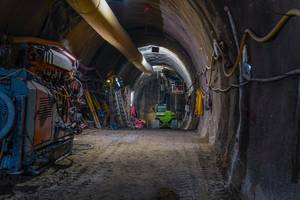  5	Connecting tunnel with working face 