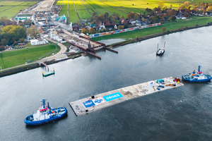  2	A total of six tunnel elements are being constructed in a dry dock in Bremerhaven and towed on the river Weser to the construction site some 60 km away 