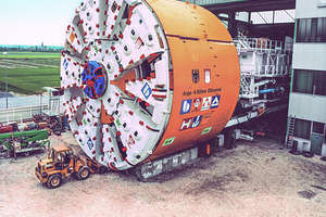  Vierte Röhre des Hamburger Elbtunnels: Herrenknecht-Mixschild mit unter atmosphärischem Druck begehbaren Schneidradarmen 