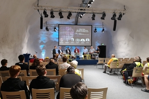  4	The VSH is a popular venue for events with a varied number of participants 