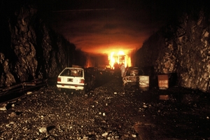  6	In particular, the tests on the burning behaviour of vehicles in the VSH tunnels have yielded interesting insights 