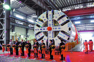  At China’s Chengdu Metro, a 6.3 m diameter EPB was designed for glacial boulder, clay and sand 