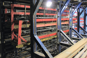  The tunnel formwork carriage comprising the beam scaffolding system SL-1 can be optimally loaded in static terms. The high loads transferred from the wall and floor only need 5 cross segments of 10.50 m per formwork carriage length. 