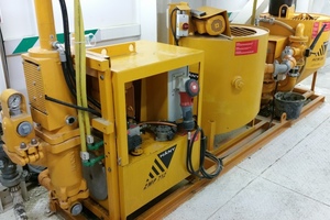  	Pumping station (injection pump) on the TBM for adding bentonite directly to the excavation chamber 