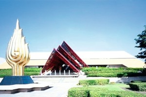  The congress venue Queen Sirikit National Convention Center 