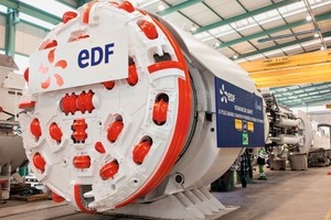  Gripper-TBM für die Chute-de Gavet-Tunnel (Werksabnahme der ersten Gripper-TBM im November 2012) 