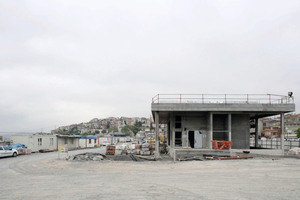  The future entrance to the Kadiköy Metro station. This was used as the main tunnel entrance during the construction phase 