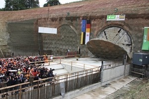  Feierlicher Durchschlag der 1. TBM am Finnetunnel 