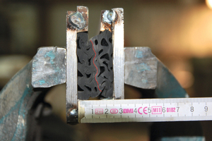  Finnetunnel: Fugennachdichtung in Tübbingröhren/Resealing of Segment Bore Joints 