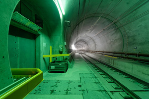  Every 300 meters a cross duct connects the two tunnel tubes. A solid fire protection door protects the cross passages. In case of fire trains passengers can escape through the cross passages into the other tube. The control system activates the escape signals and uses the doors to expel smoke | 