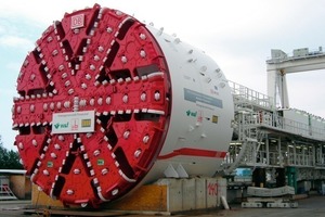  5 Acceptance inspection of the shield-machine for the southern bore of the Finne Tunnel at the manufacturer‘s works 