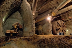  The side-drifts of Petriny Station were filled with light concrete to form a vertical wall for the EPBM breakthrough 