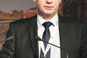 Drazen Antolovic presented the opening lecture 