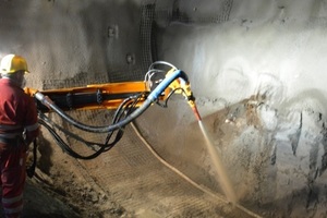  The shotcrete is applied along the entire profile of the tunnel 