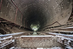  A total of 887 Segment rings were placed to support the variable geology at Metro Line 6, Lot 15  