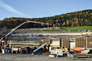  Der Baubeginn für den Semmering-Basistunnel Neu wurde im Frühjahr 2012 mit den Vorarbeiten im Bereich Gloggnitz eingeleitet 