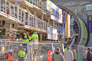  Tag der Offenen Baustelle am Portal Aichelberg mit regelmäßigen Führungen auf der Tunnelvortriebsmaschine 