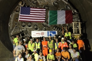  In December 2014, with centimeter accuracy the Herrenknecht Multi-mode TBM reached its target at the bottom of Lake Mead. Within three years it has dug a 4.4 km tunnel under the largest reservoir in the USA 