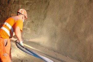  Installing the mortar for repair work using the dry spraying method   