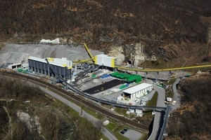  3 Overview of the Sigirino construction site, at the centre of the FIS access tunnel 