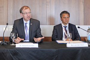  Chairman Dr.-Ing. Roland Leucker (left) and Secretary general Ben van den Horn at the press conference on the occasion of the 10th anniversary of ITA-COSUF 