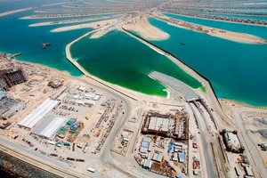  2 The Palm Jumeirah Tunnel in Dubai 