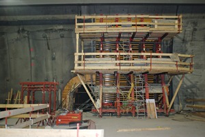  Vault area: Meva wooden beam formwork with Mooser formwork vibrators 