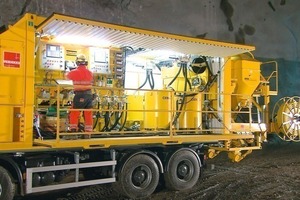  6&nbsp; Injektionseinheit Atlas Copco Craelius Unigrout Max 244 T auf einem Lkw 